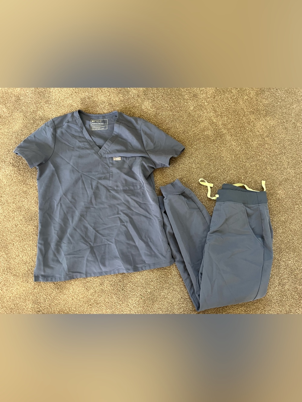 Figs Scrub Set